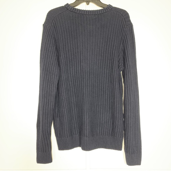 Slate & Stone Textured Weave Crew Neck Sweater in Navy - Picture 5 of 10